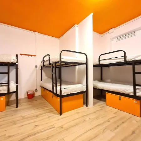 Vandrarhem Arc House Gracia *
