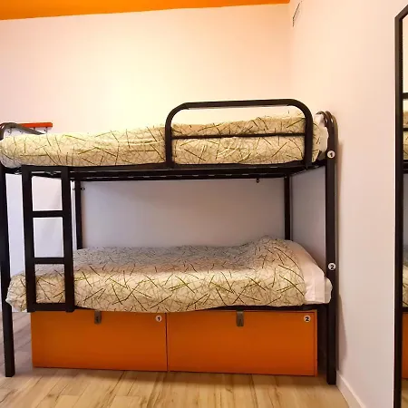Arc House Gracia Hostel Barcelona