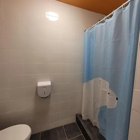 Arc House Gracia Hostel Barcelona
